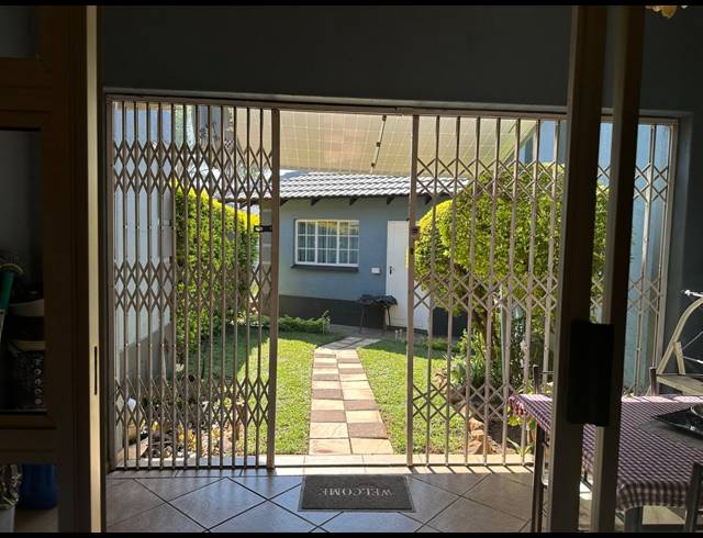 1 BEDROOM TOWNHOUSE FOR SALE IN WATERVAL EAST